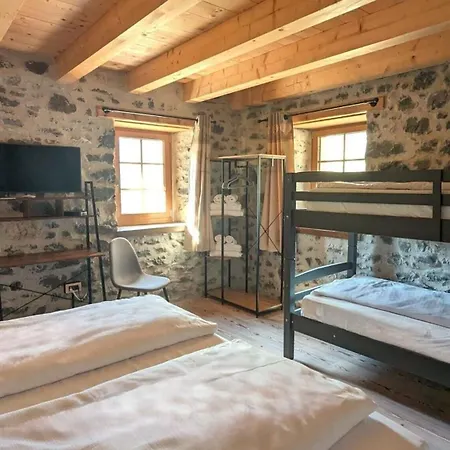 Garden And Spectacular Views Apartament